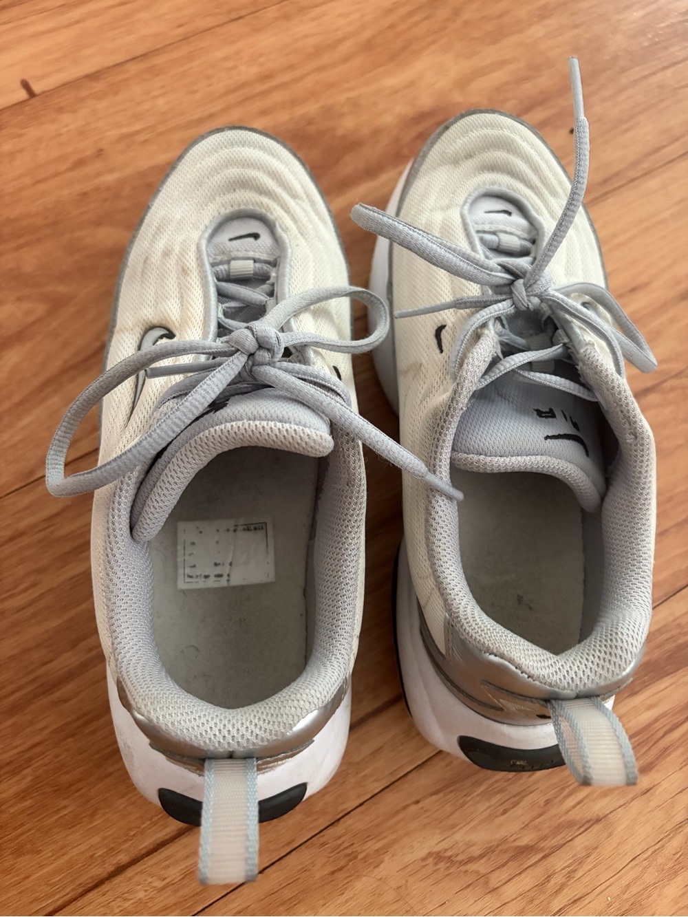 Nike White & Silver Women's Sneakers - Picture 10 of 10